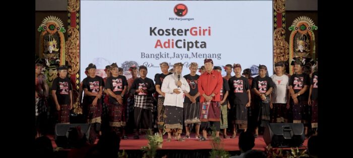 Menyala Wii…. Ribuan Warga Desa Gulingan Mengwi Deklarasikan Dukungan ke Koster-Giri dan Adi-Cipta di Pilkada&nbsp;2024