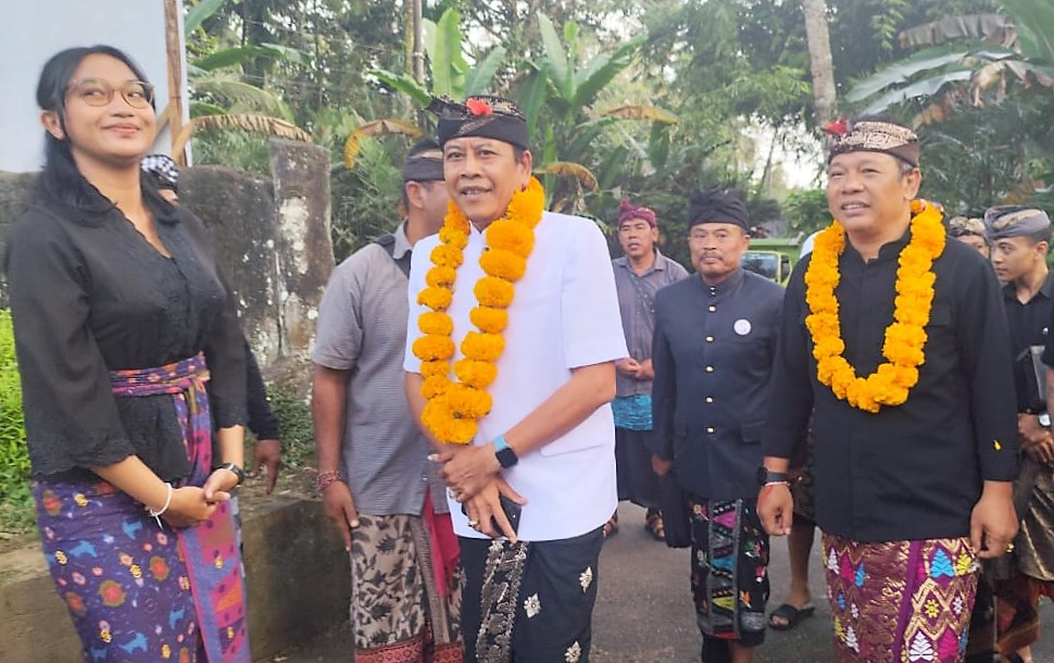 JANI JEE, Gus Par-Guru Pandu Mulai Getarkan&nbsp;Selat